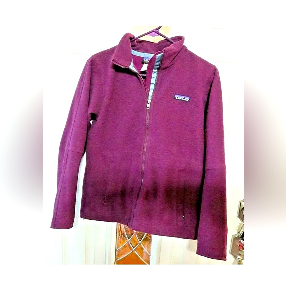 Women's Patagonia Synchilla purple zip up fleece jacket sz XS